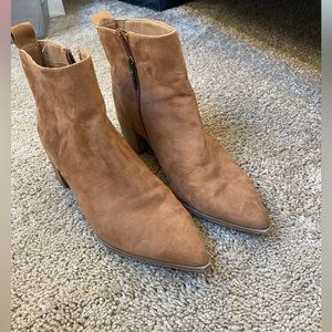 Brown Pointed Toe Boots